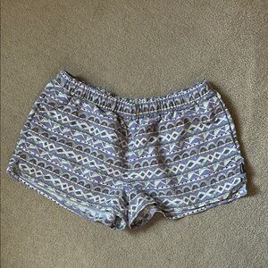 Women’s Patagonia barely baggies shorts, XL